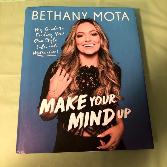Bethany Mota Book - Picture 1 of 5